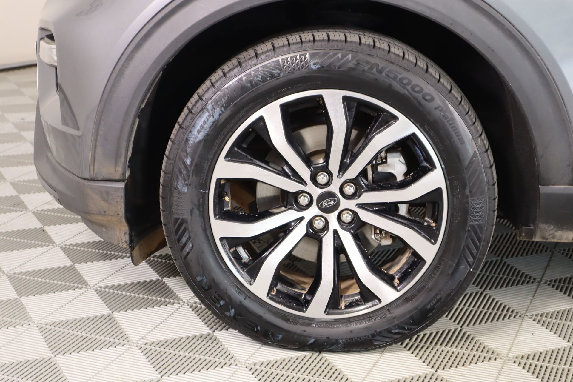 Used 2022 Ford Explorer ST-Line AWD/4WD image 19