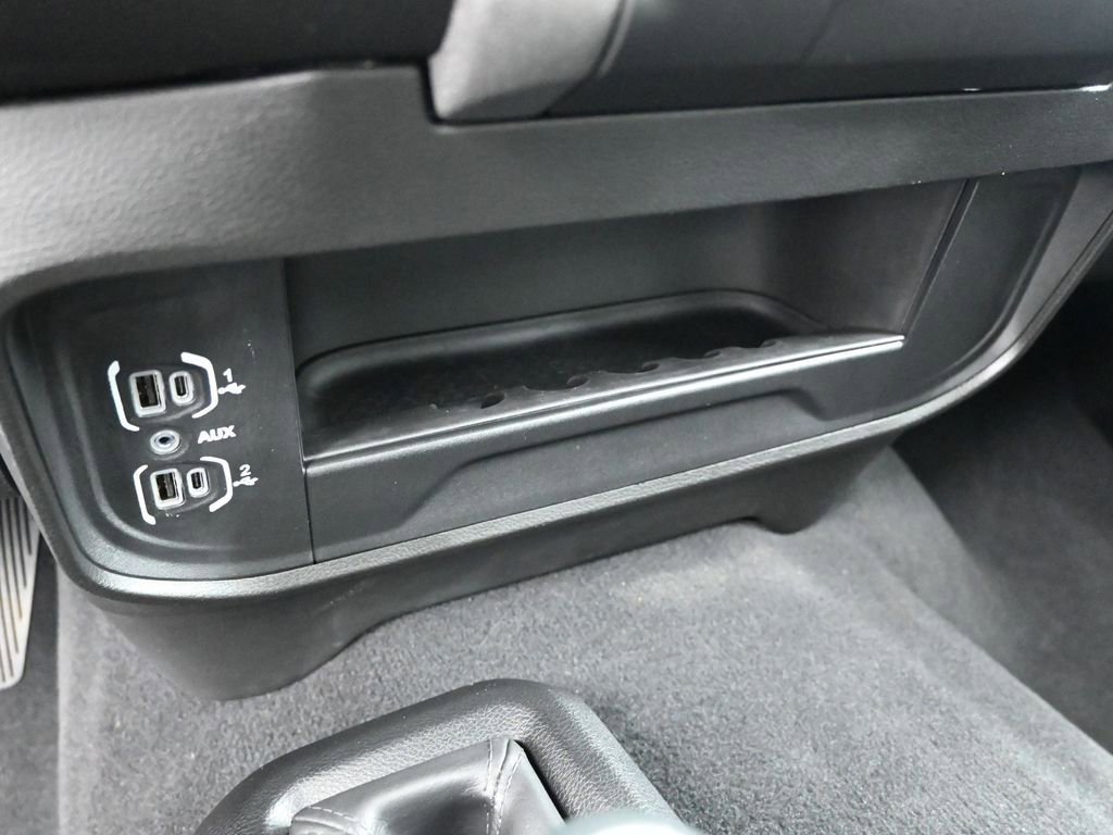 Used 2022 RAM 3500 Tradesman w/ Safety Group image 16