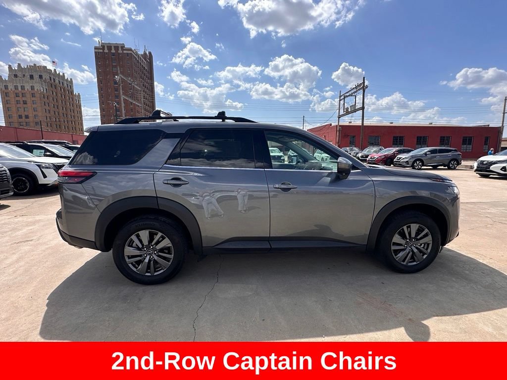 Certified 2025 Nissan Pathfinder SV w/ SV Premium Package FWD image 9
