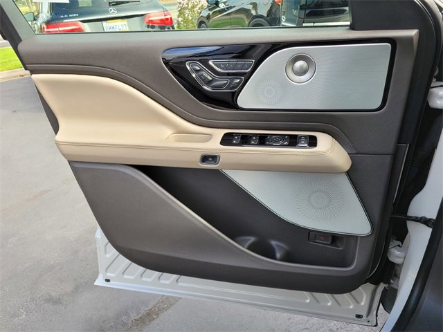 Certified 2022 Lincoln Aviator Reserve image 28