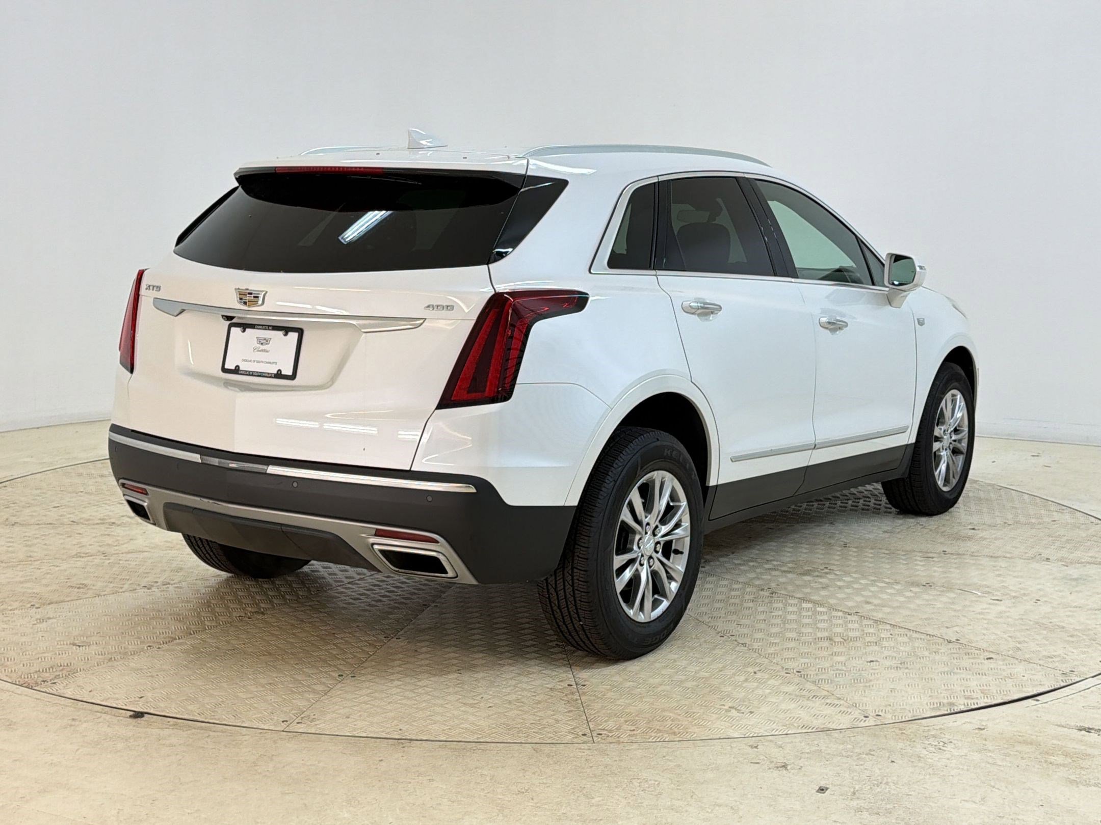 Used 2020 Cadillac XT5 Premium Luxury image 9