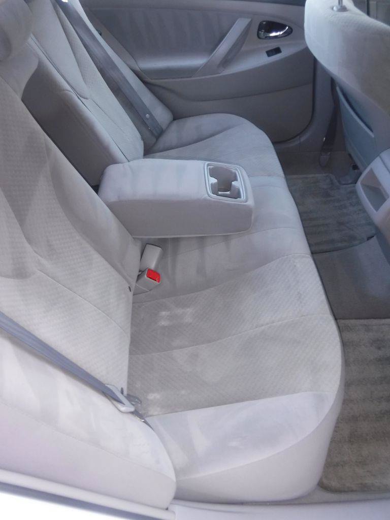 Used 2008 Toyota Camry LE FWD image 30