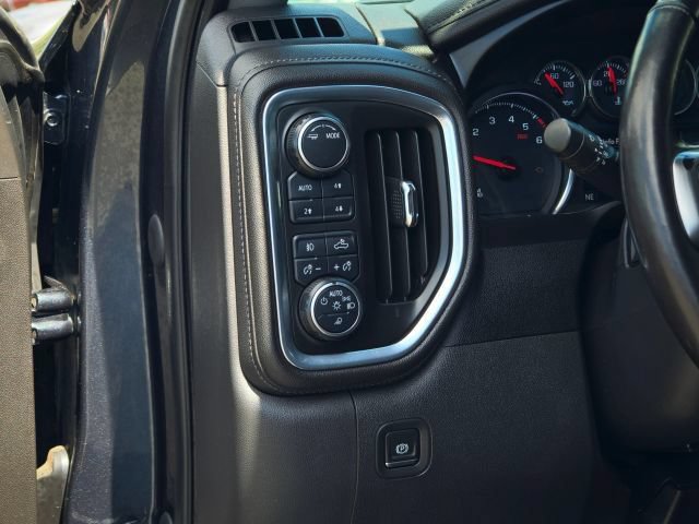 Used 2020 Chevrolet Silverado 1500 LTZ w/ LTZ Texas Edition AWD/4WD image 19