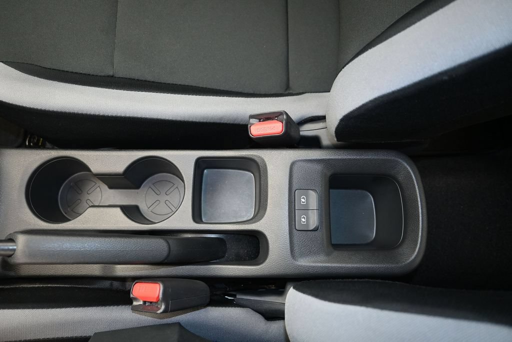 Used 2025 Nissan Versa S FWD image 19