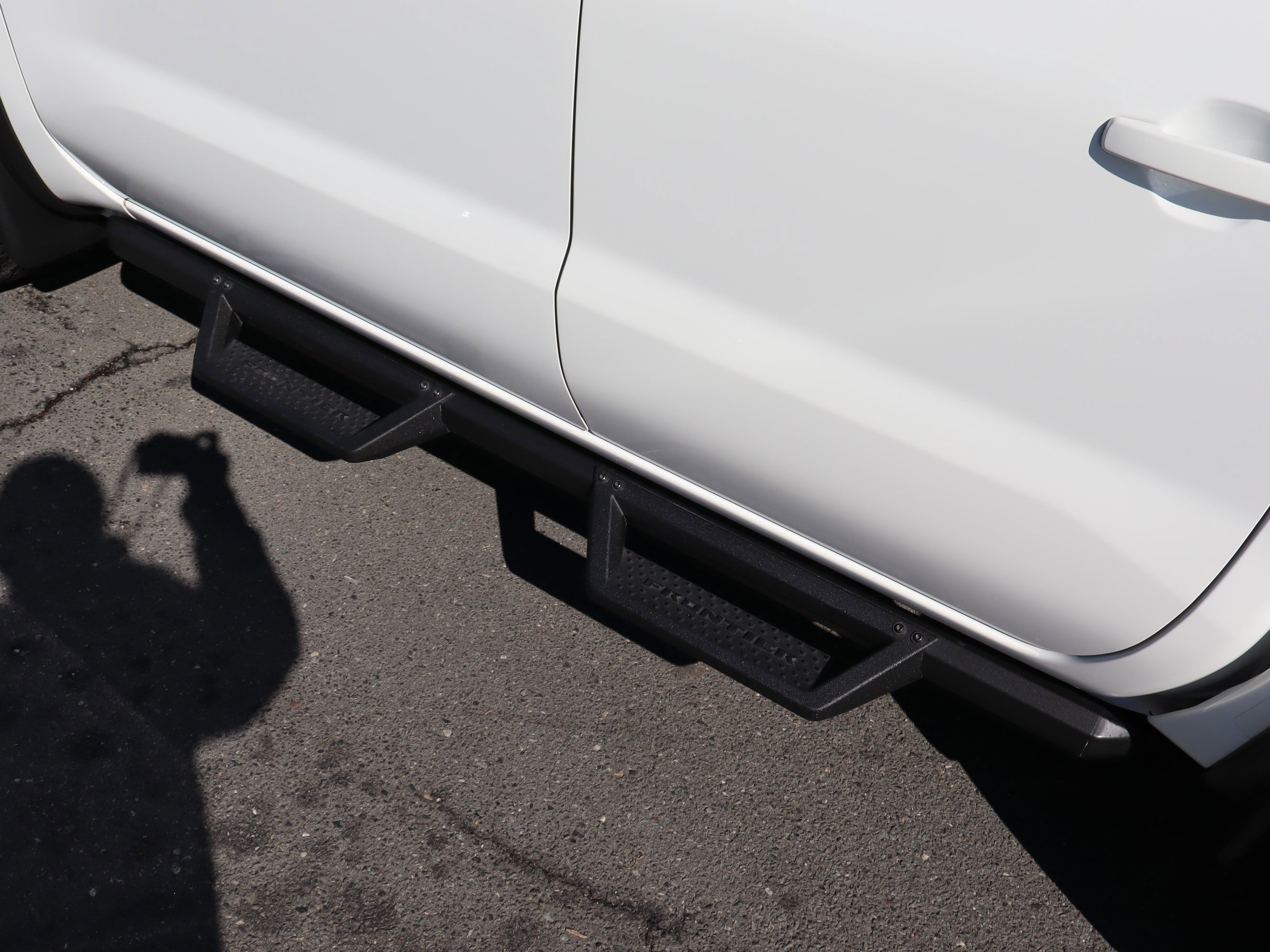 Used 2023 Nissan Frontier PRO-4X w/ Pro-4X Premium Package image 14