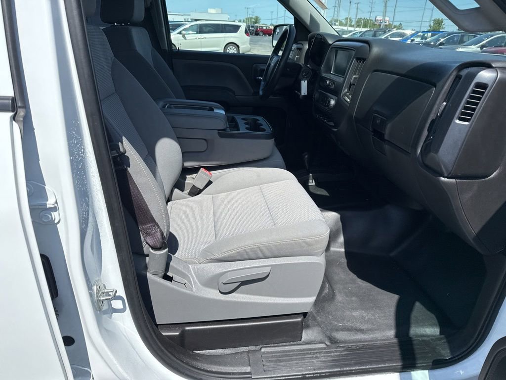 Used 2017 Chevrolet Silverado 1500 W/T w/ WT Convenience Package AWD/4WD image 19