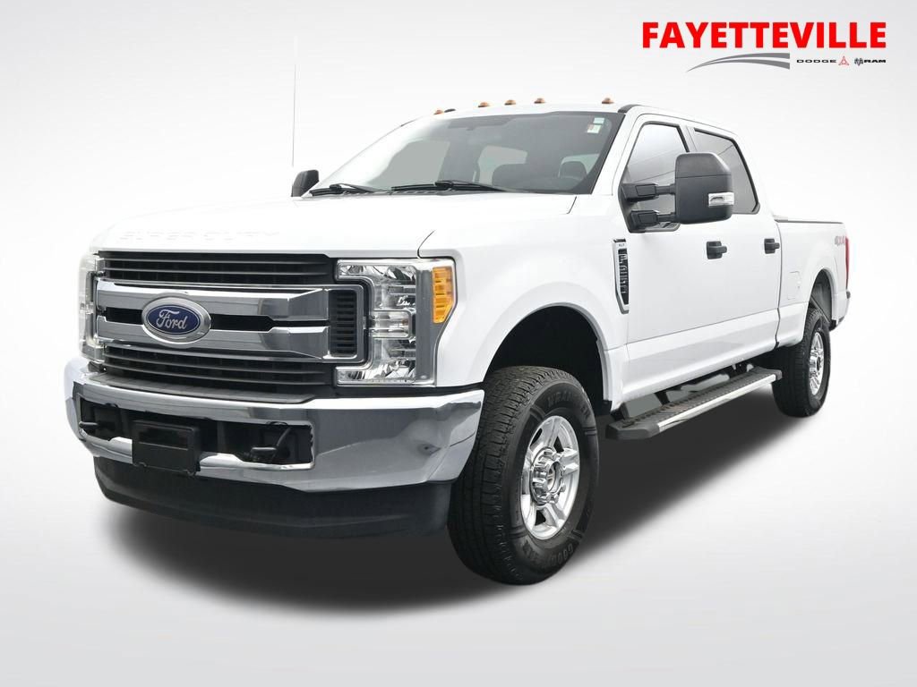 Used 2017 Ford F250 XLT image 1