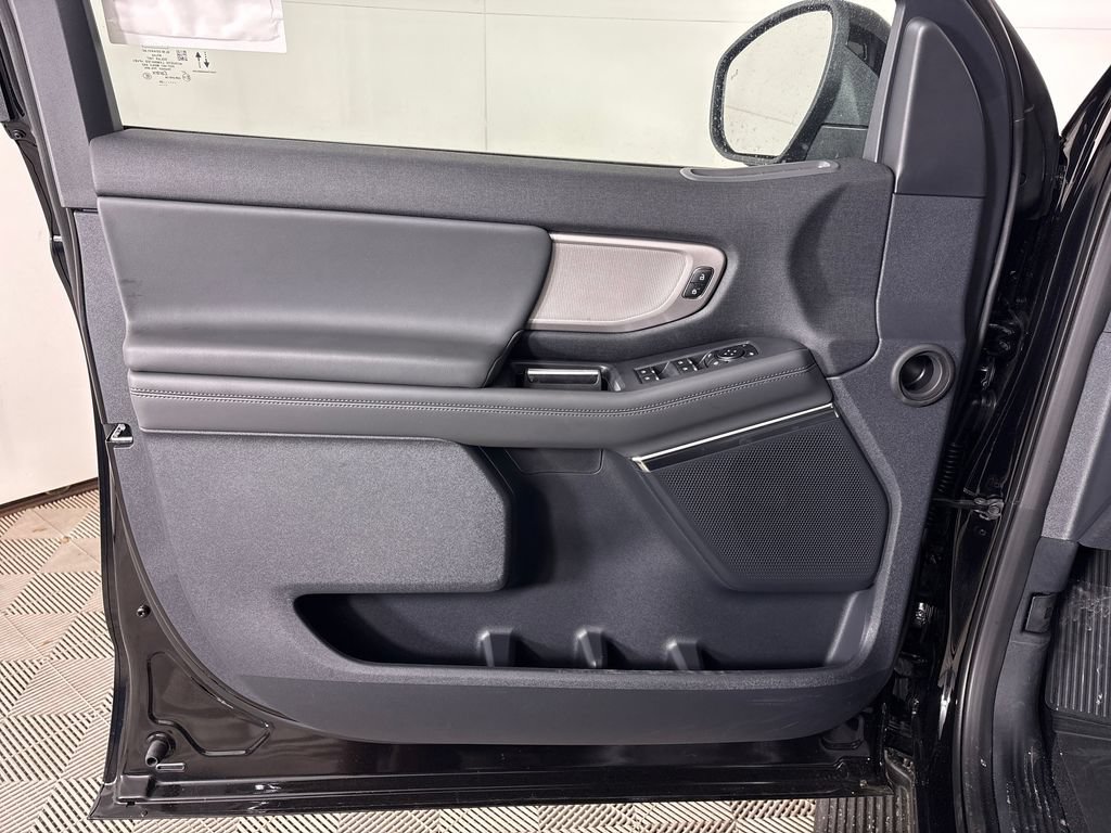 New 2026 Ford Expedition Active RWD image 22