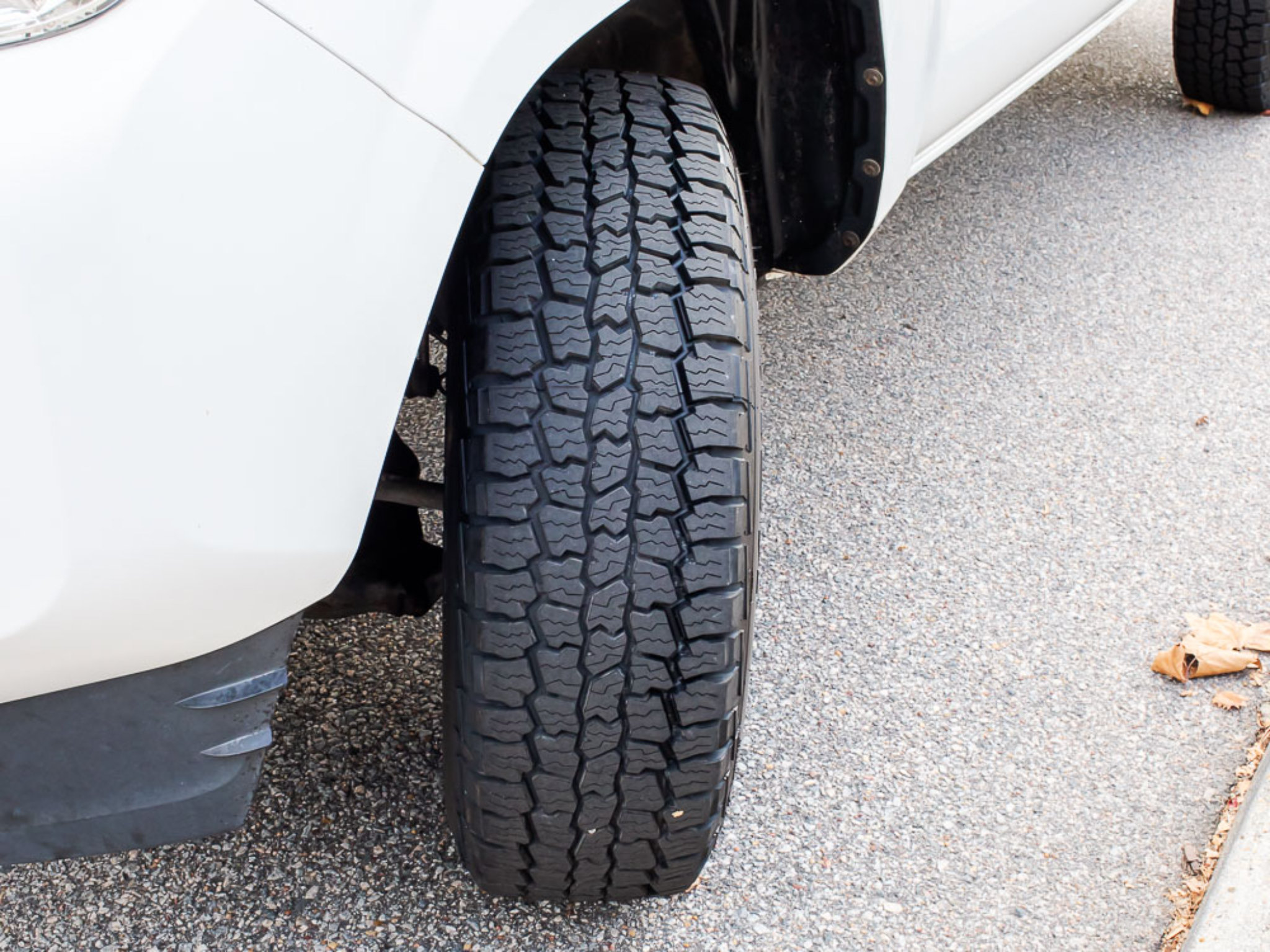Used 2018 Toyota Tacoma SR RWD image 9