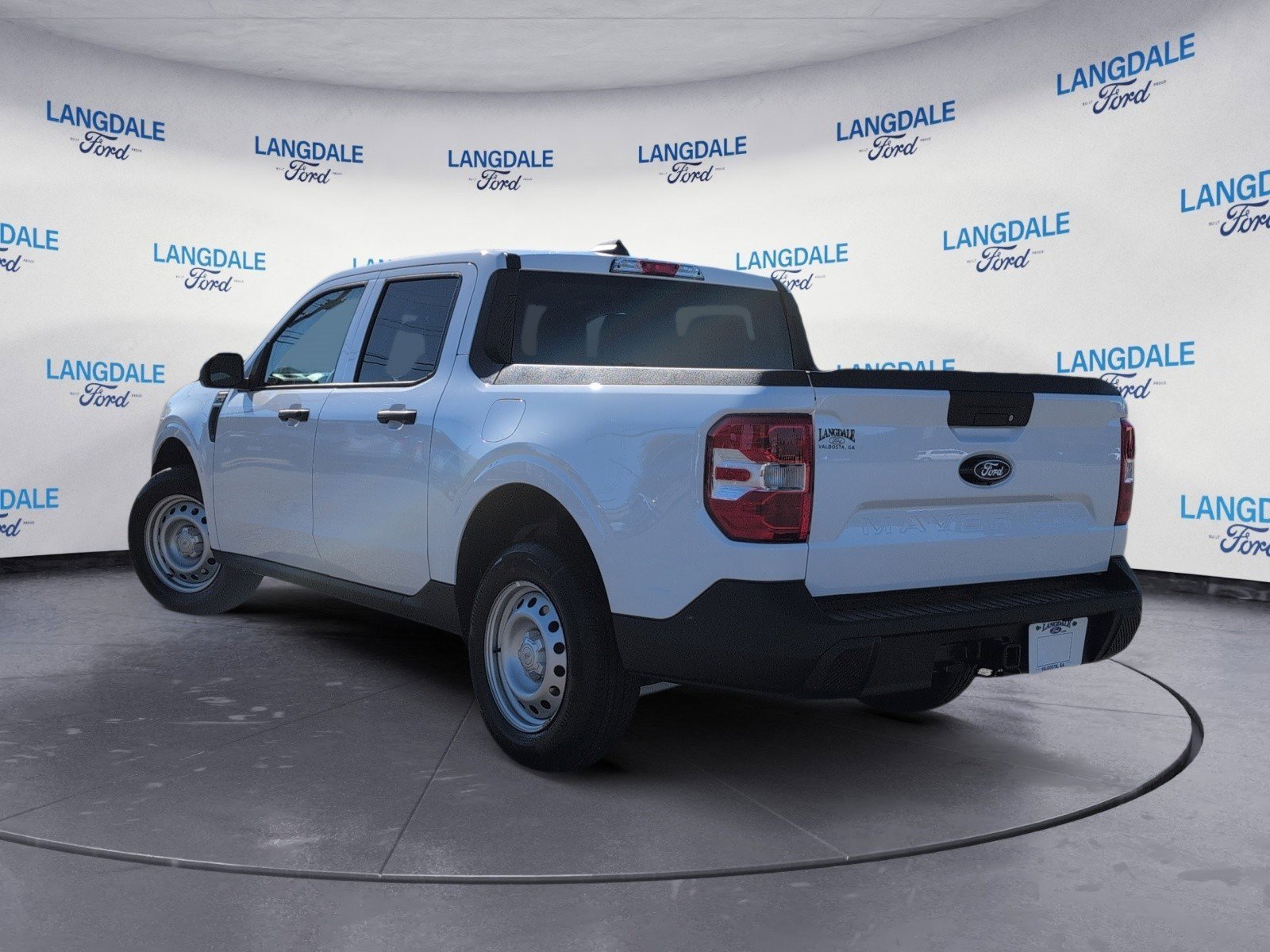 New 2026 Ford Maverick XL image 9