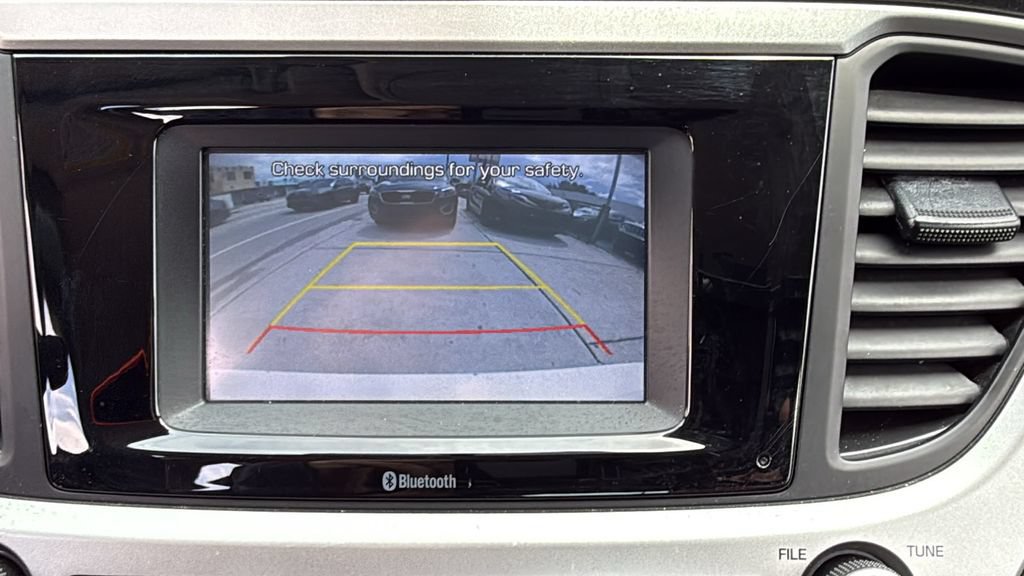 Used 2021 Hyundai Accent SE FWD image 36