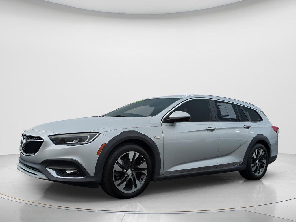 Used 2018 Buick Regal Preferred w/ Sights and Sounds Package