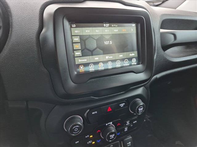 Used 2019 Jeep Renegade Trailhawk w/ LED Lighting Group AWD/4WD image 21