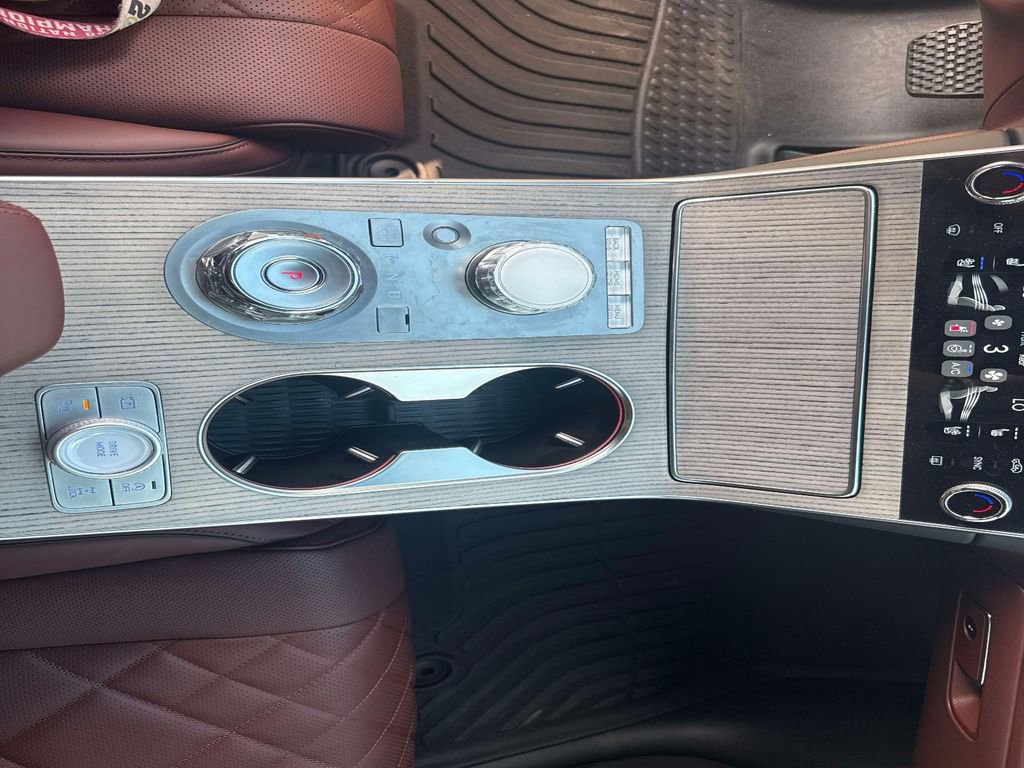 Used 2025 Genesis GV80 3.5T Prestige image 28