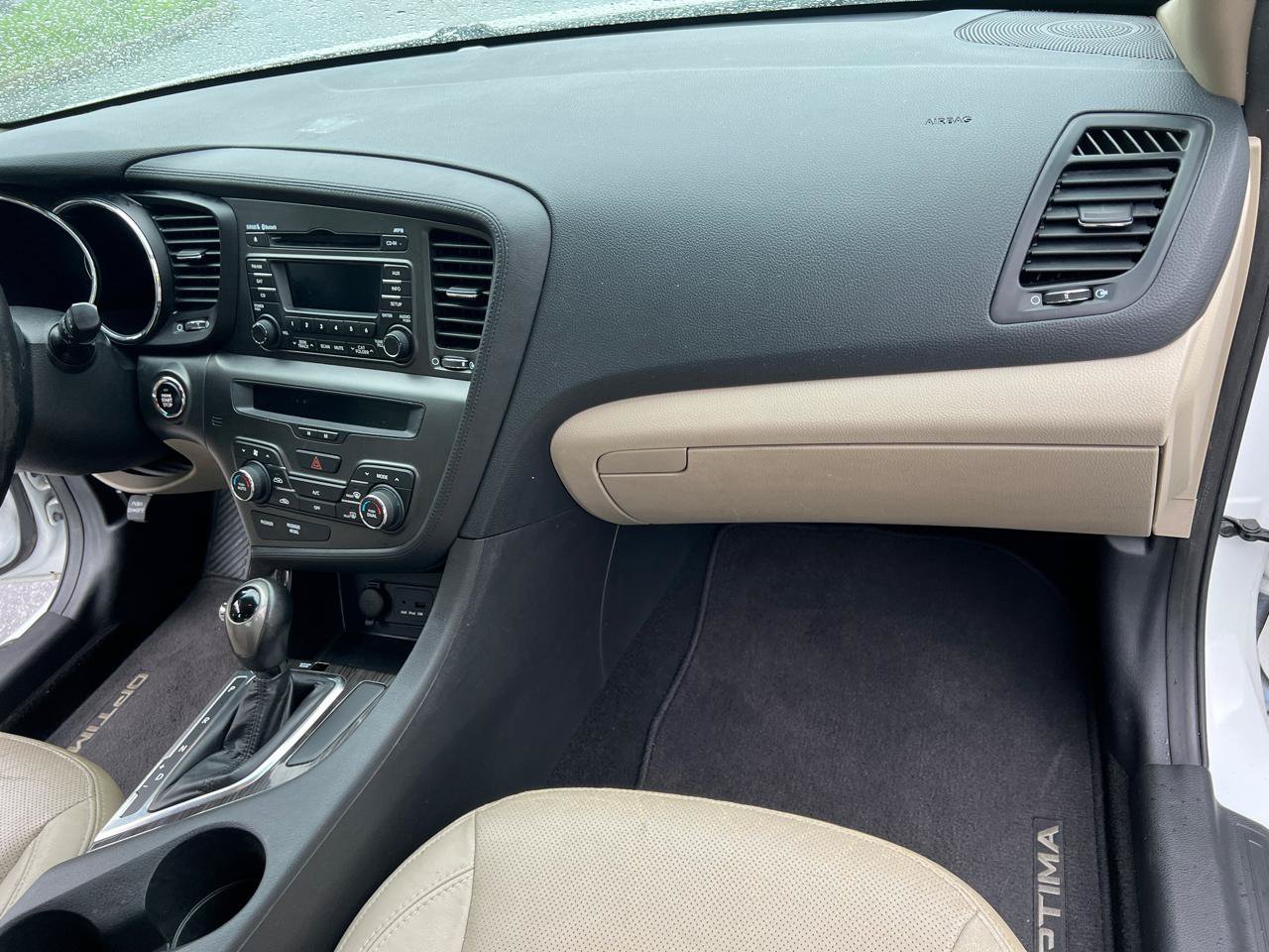 Used 2012 Kia Optima EX FWD image 32
