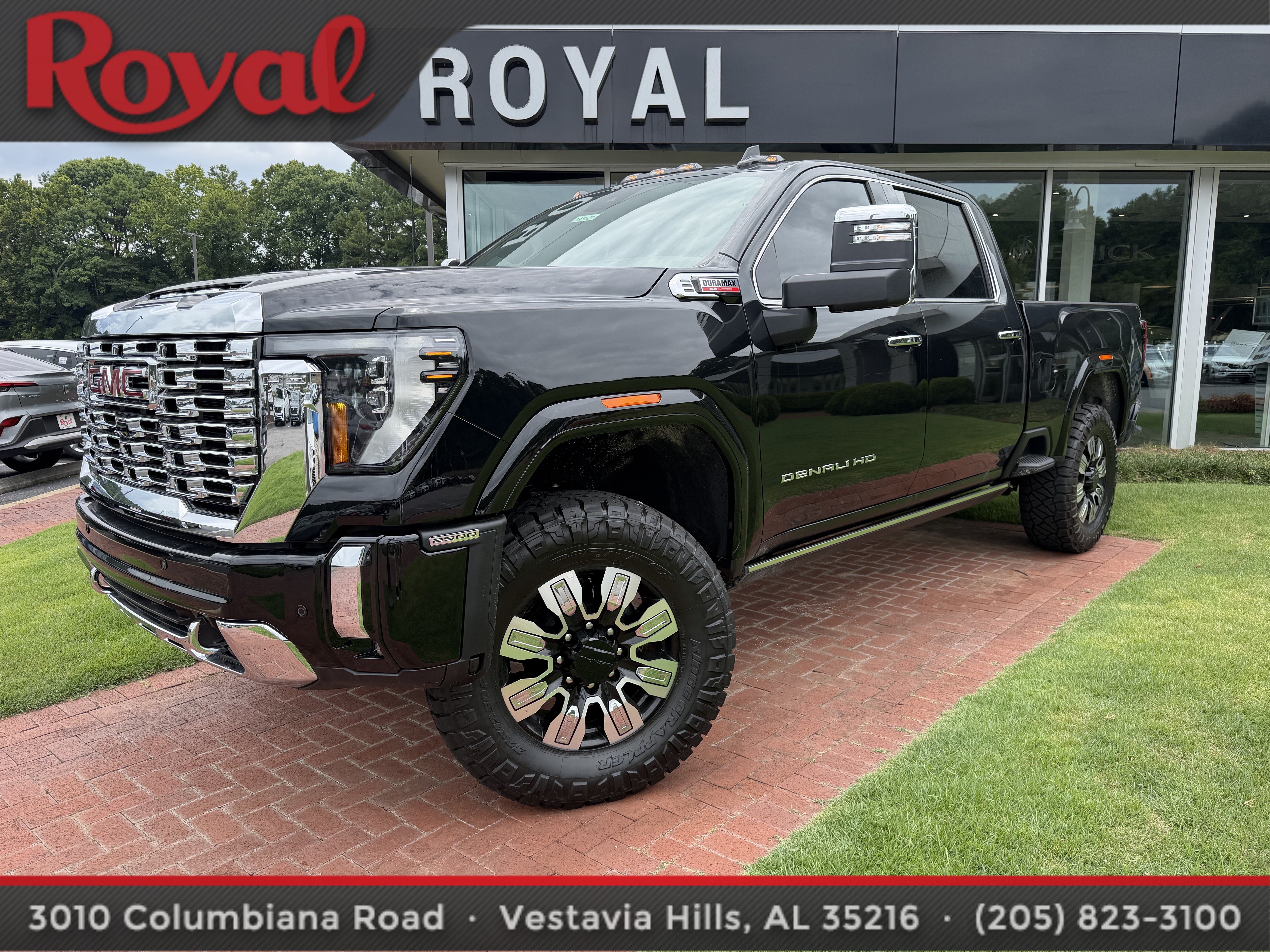 New 2026 GMC Sierra 2500 Denali w/ Denali Reserve Package AWD/4WD image 1