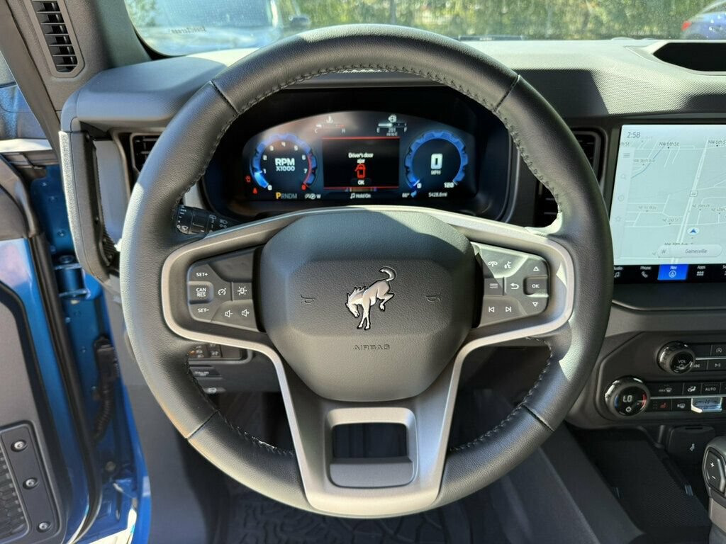 Used 2025 Ford Bronco Big Bend AWD/4WD image 5