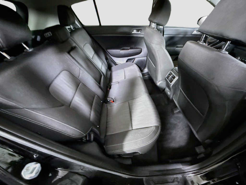 Used 2019 Kia Sportage LX FWD image 27