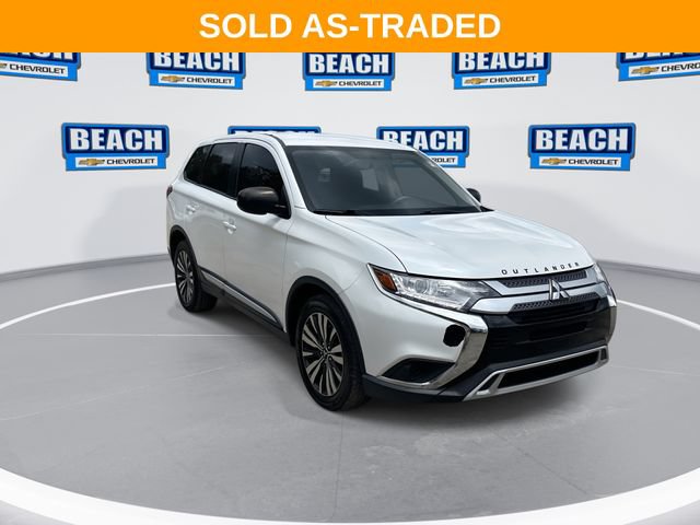 Used 2020 Mitsubishi Outlander ES FWD image 2