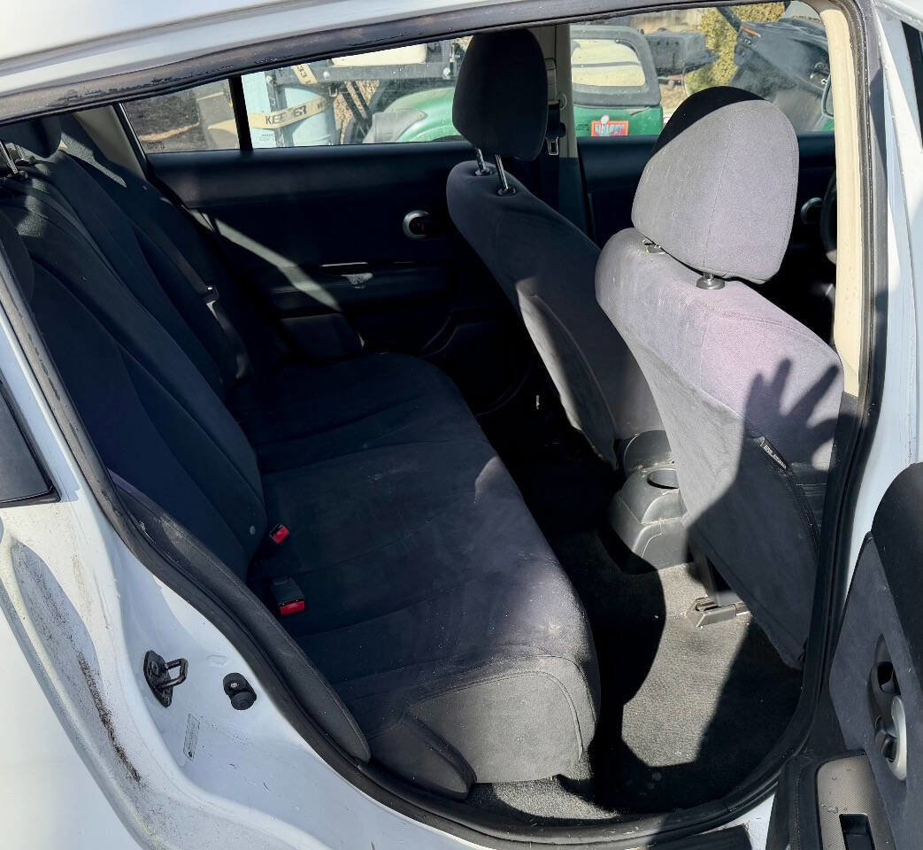 Used 2007 Nissan Versa 1.8 S w/ PWR Pkg image 17