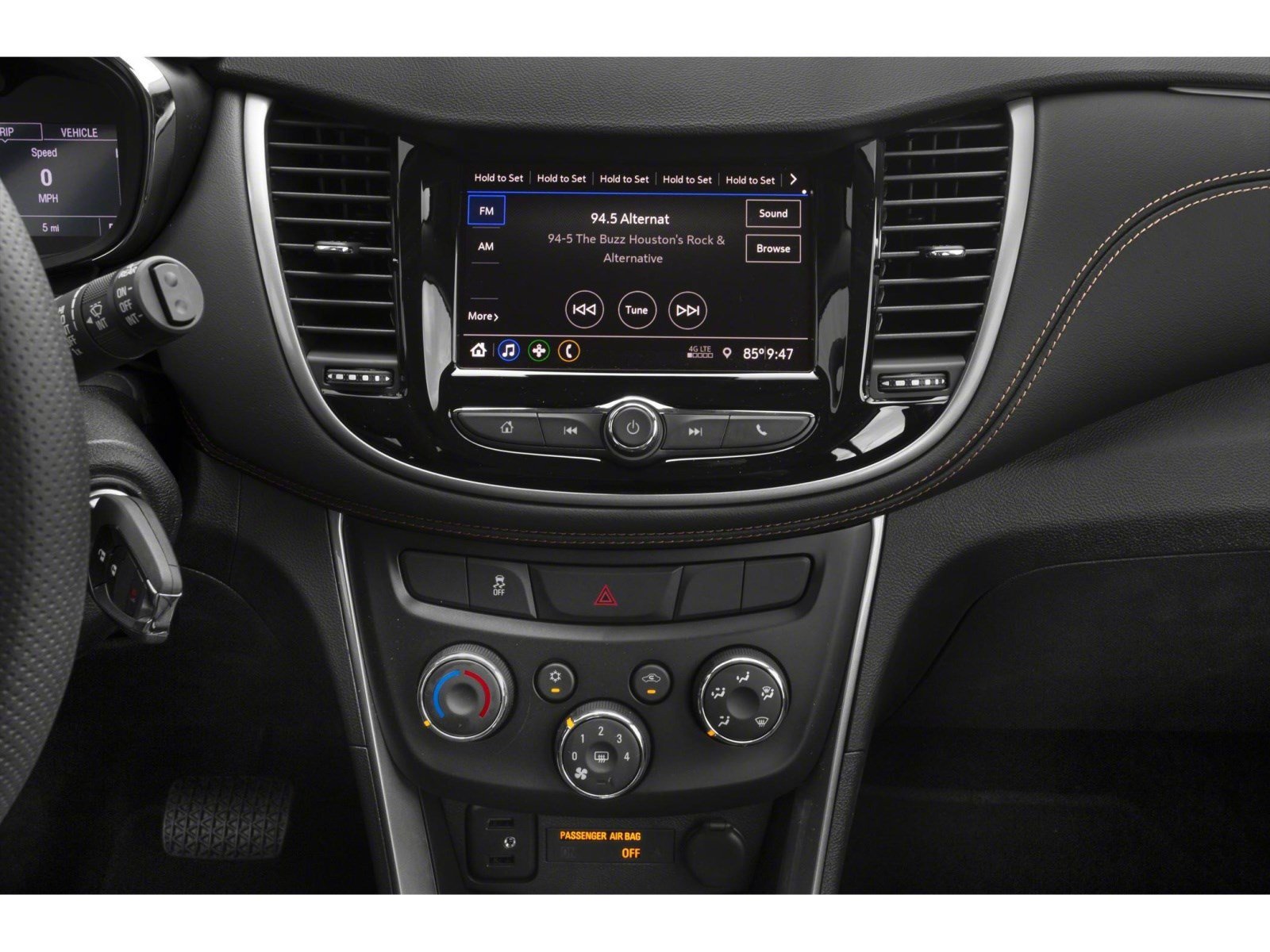 Used 2022 Chevrolet Trax LS w/ Tint and Cruise Package AWD/4WD image 7