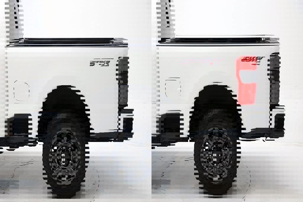 Used 2023 Ford F250 Lariat w/ Lariat Ultimate Package image 7