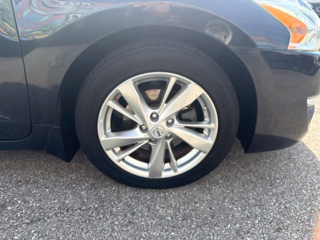 Used 2014 Nissan Altima 2.5 SL w/ Technology Package FWD image 32