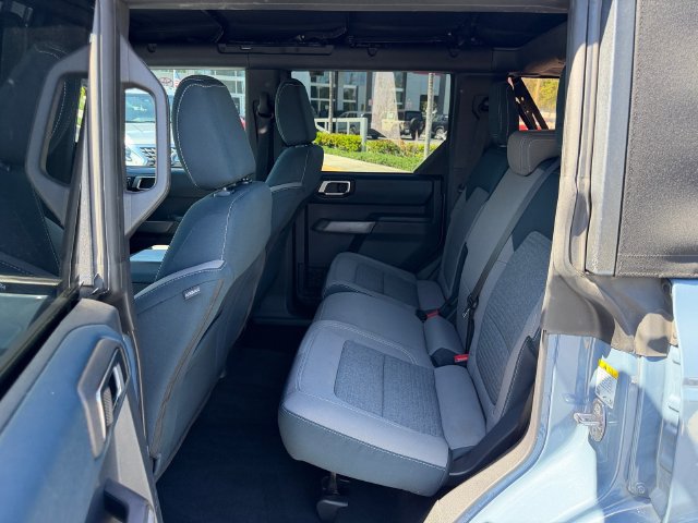 Used 2023 Ford Bronco Outer Banks AWD/4WD image 13