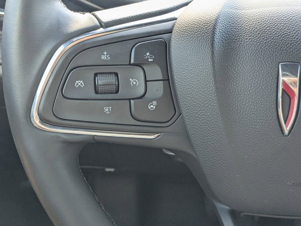Used 2025 Buick Envista Avenir image 27