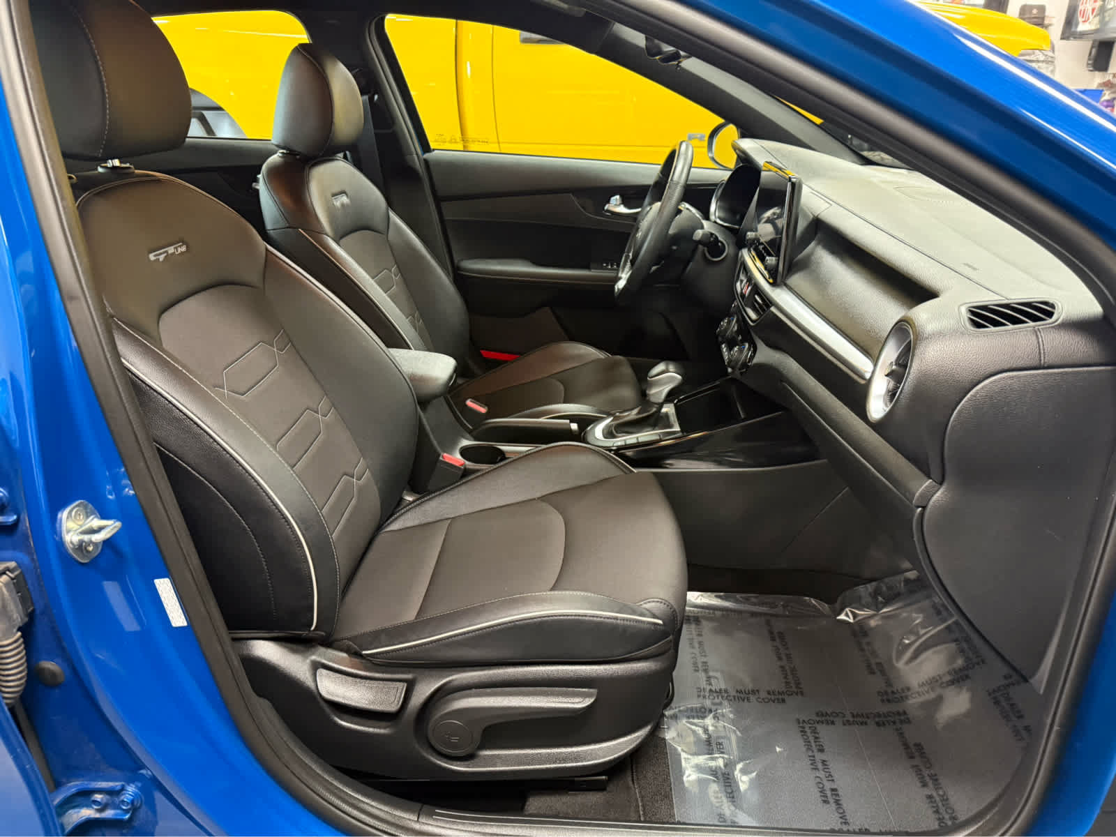Used 2023 Kia Forte GT-Line FWD image 29