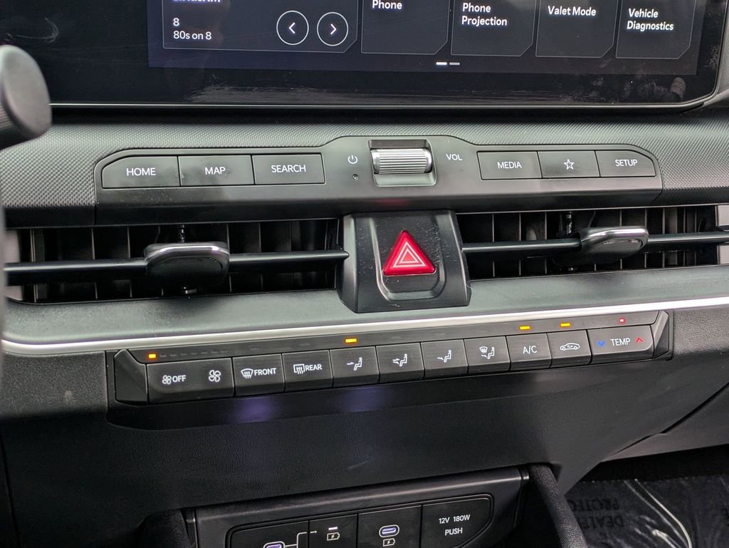 Used 2025 Kia K4 LXS image 17