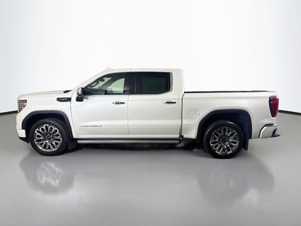 Certified 2024 GMC Sierra 1500 Denali Ultimate AWD/4WD image 4