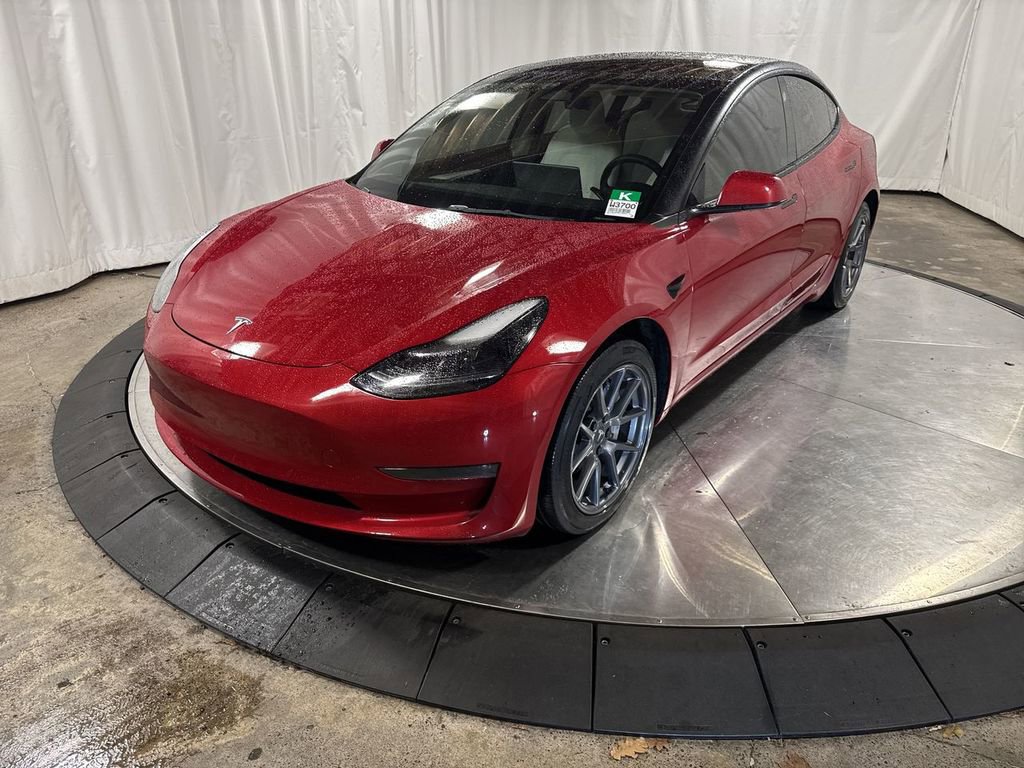 Used 2022 Tesla Model 3 Long Range image 1