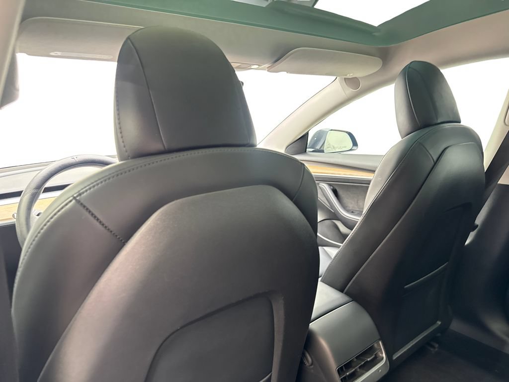Used 2023 Tesla Model 3 Standard Range RWD image 33