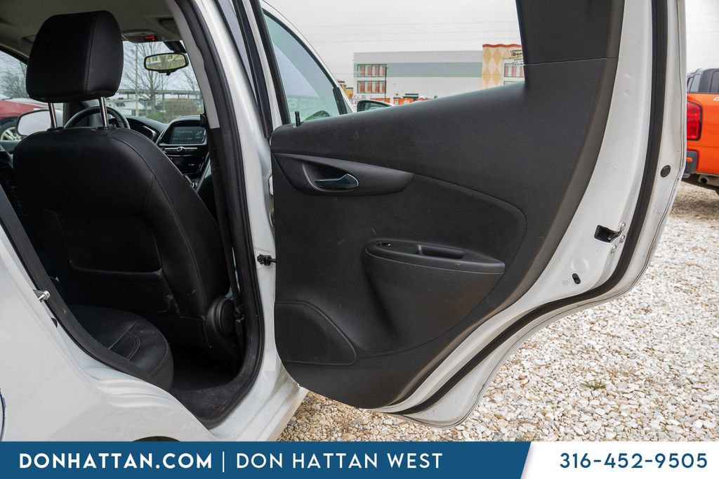Used 2016 Chevrolet Spark LT image 20