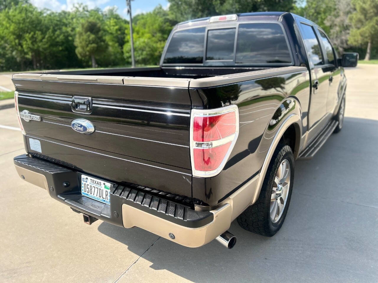 Used 2014 Ford F150 King Ranch w/ King Ranch Luxury Package RWD image 6