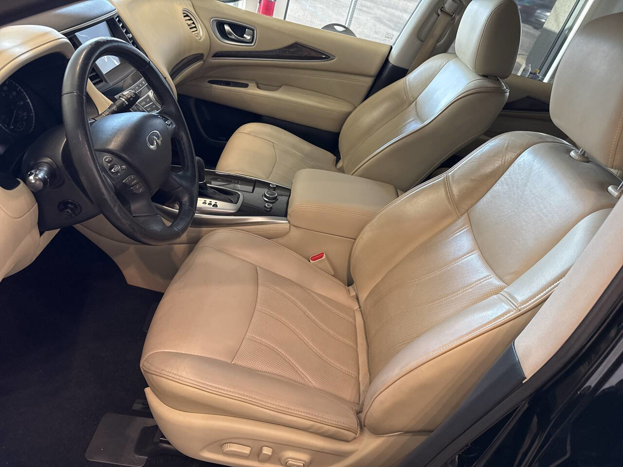 Used 2015 INFINITI QX60 FWD w/ Premium Plus Package image 17