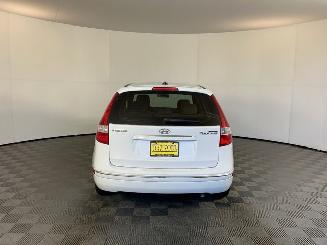 Used 2011 Hyundai Elantra GLS image 6