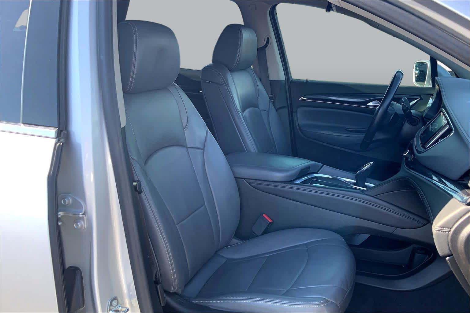Used 2019 Buick Enclave Essence w/ Trailering Package, 5000 lbs. AWD/4WD image 9