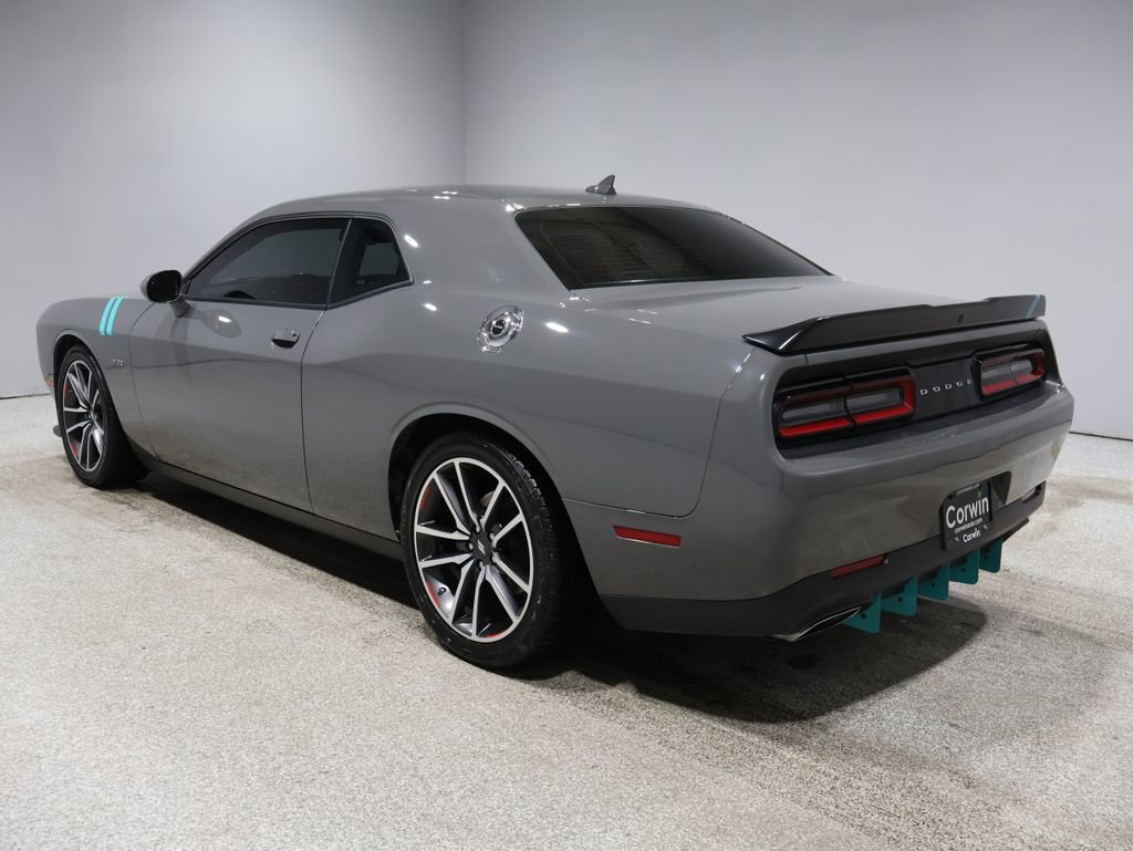 Used 2023 Dodge Challenger R/T w/ Plus Package image 4
