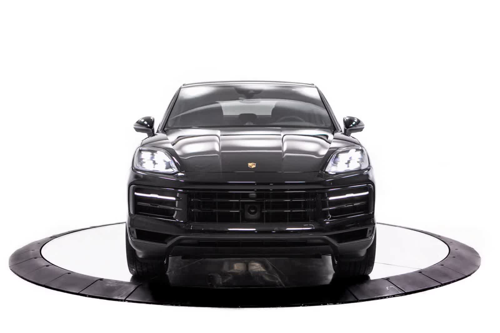 Certified 2026 Porsche Cayenne S AWD/4WD image 10