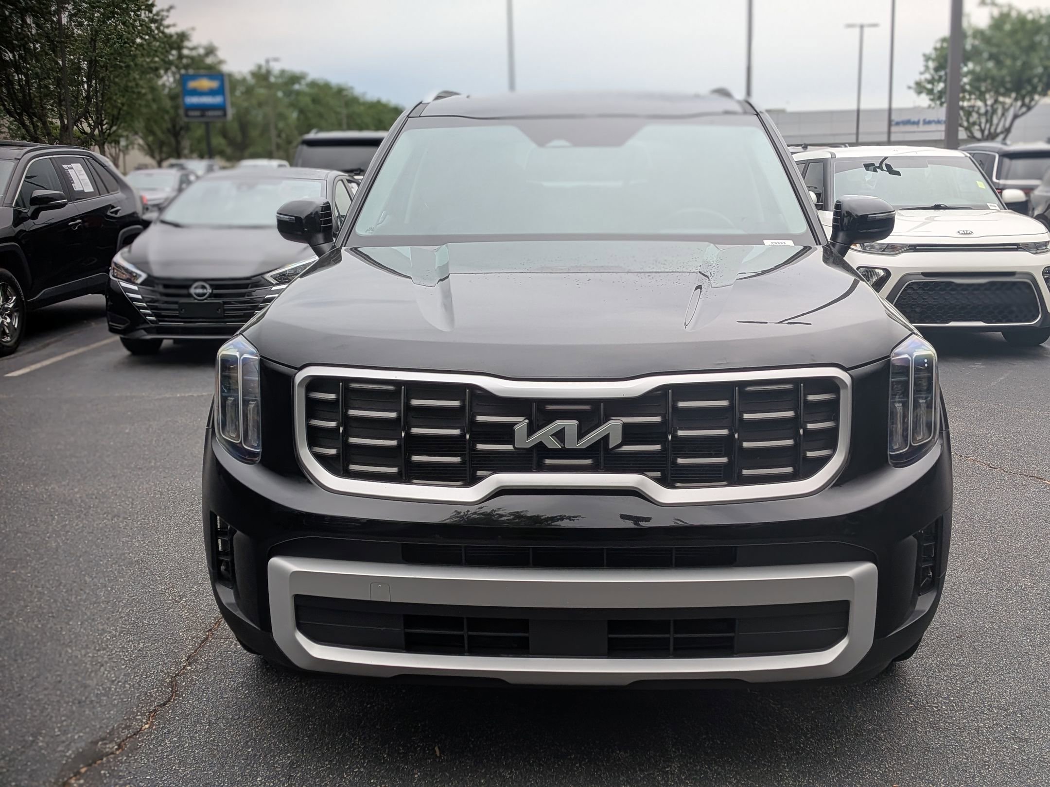 Used 2025 Kia Telluride S AWD/4WD image 3