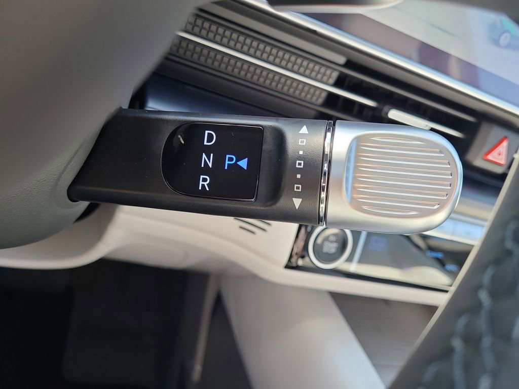 New 2025 Hyundai Ioniq 6 SEL image 16