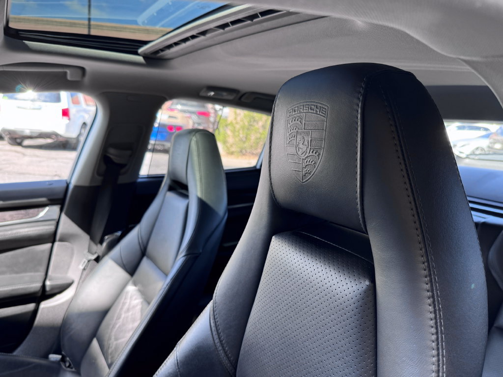Used 2012 Porsche Panamera 4S image 22