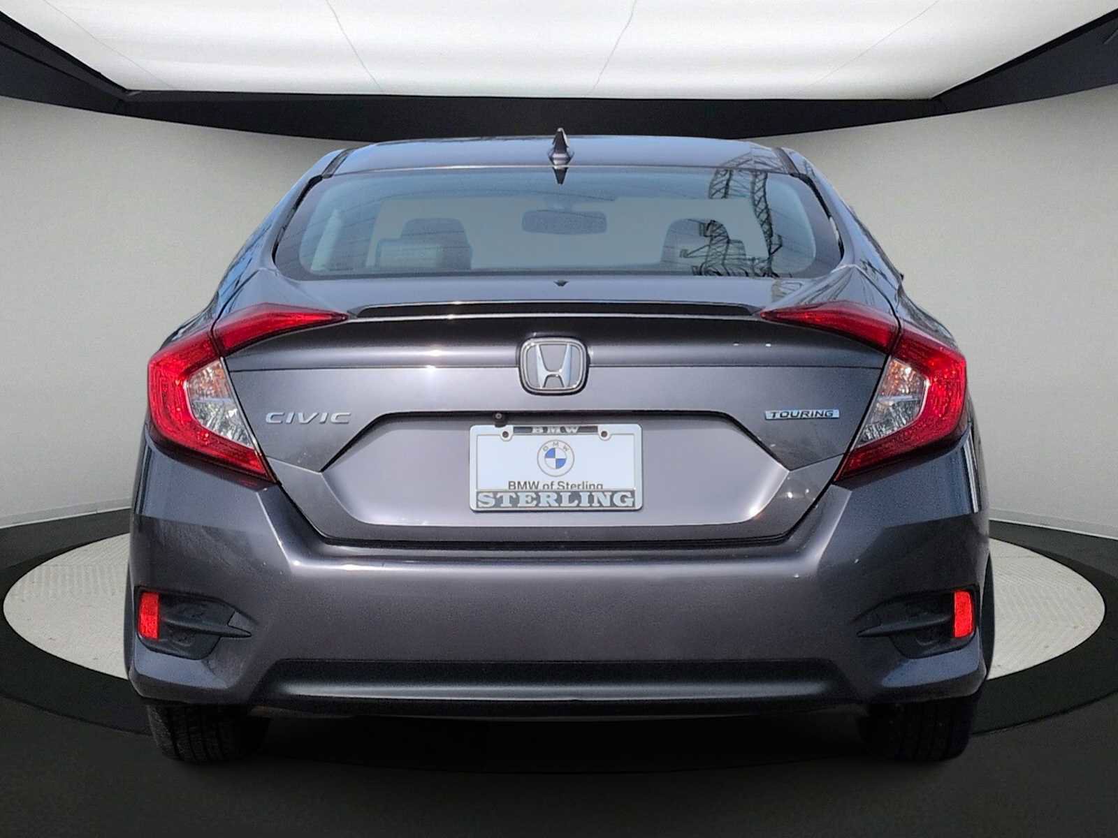 Used 2017 Honda Civic Touring image 7