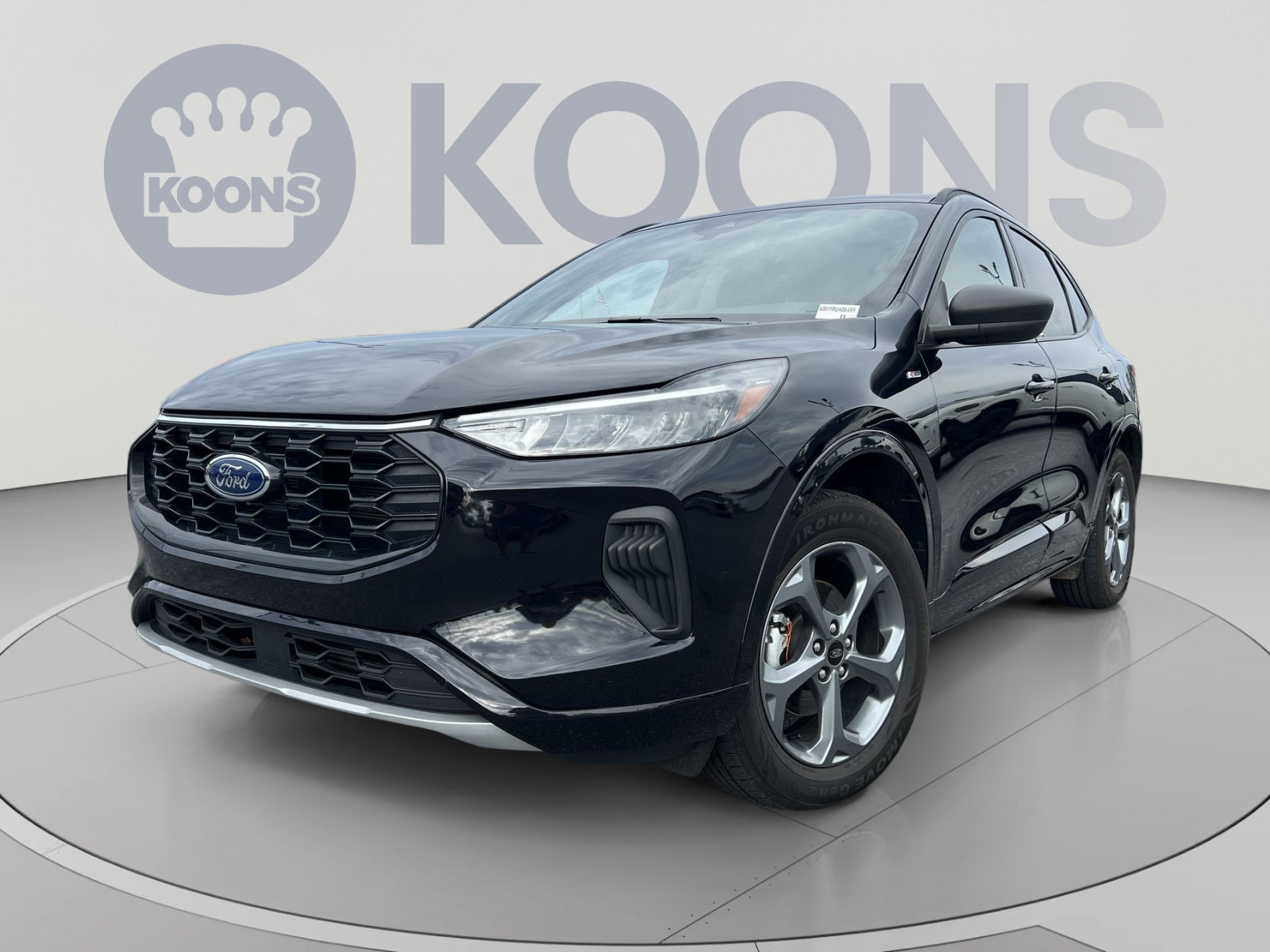 Used 2024 Ford Escape ST-Line