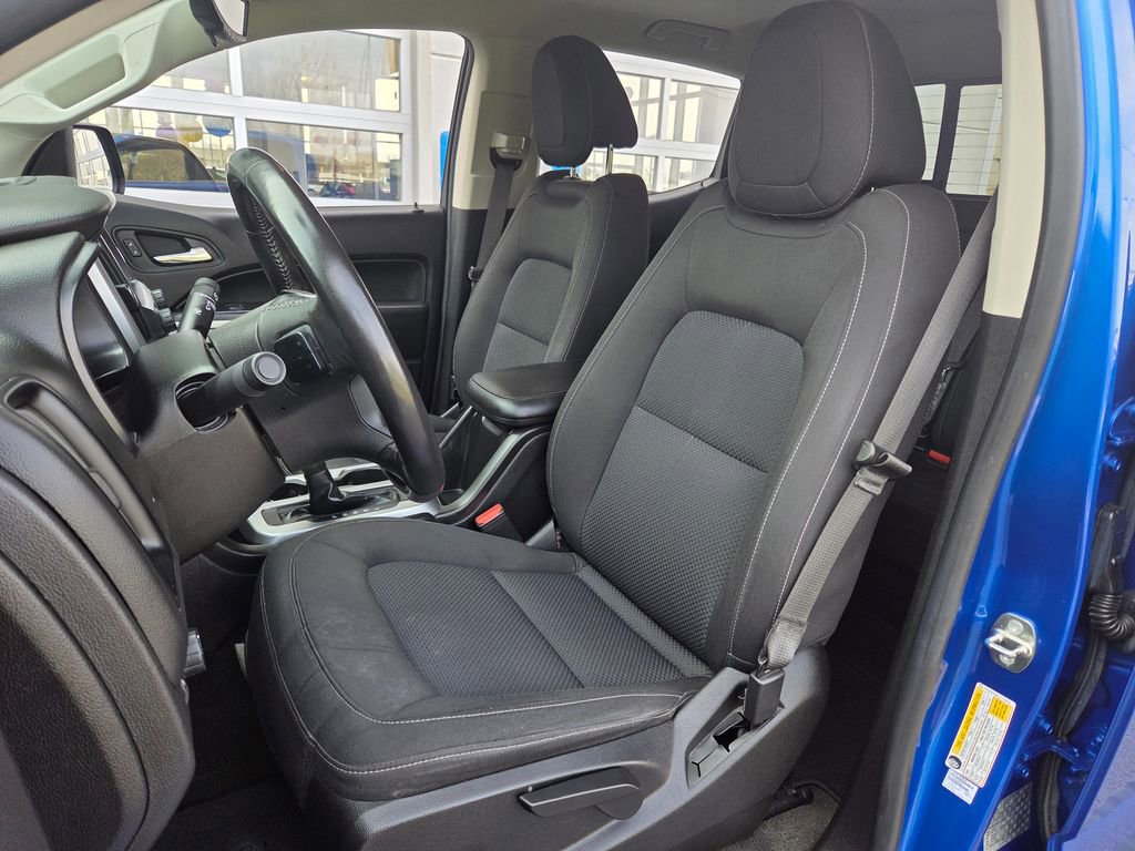 Used 2018 Chevrolet Colorado LT w/ LT Convenience Package image 17