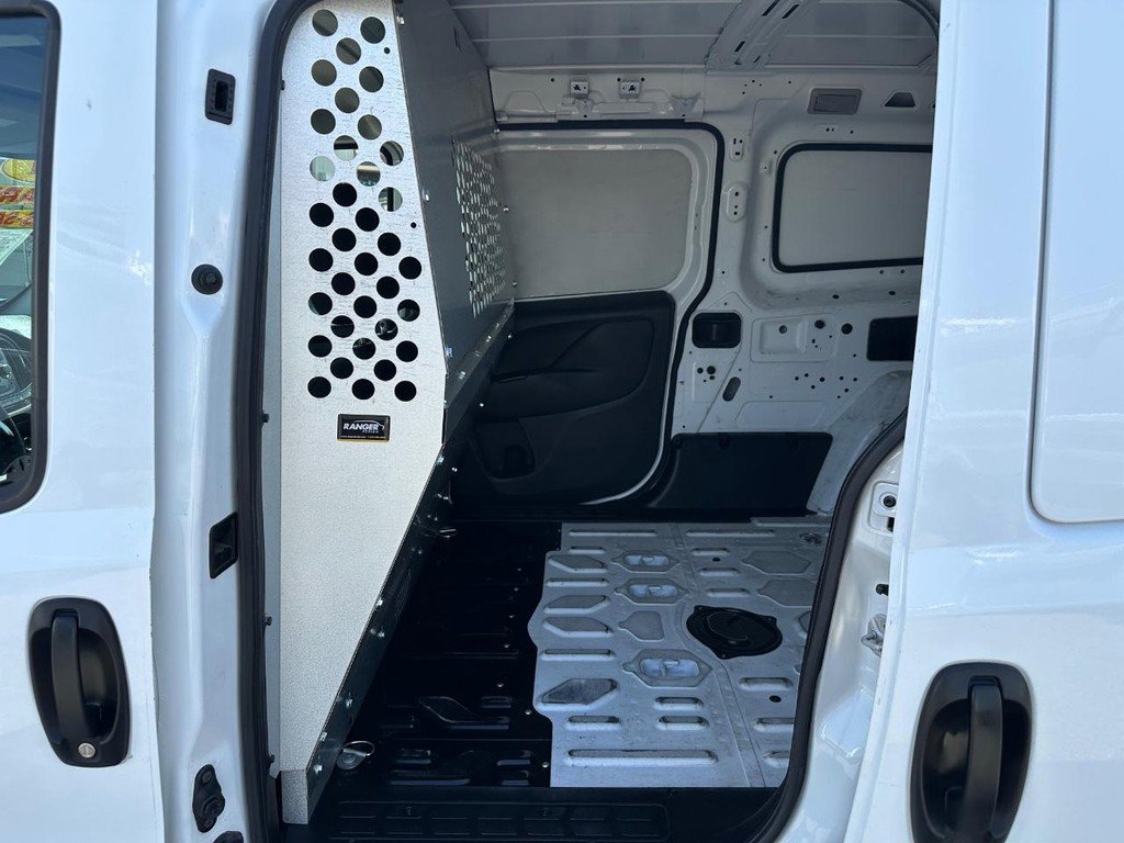 Used 2021 RAM ProMaster City Tradesman image 21