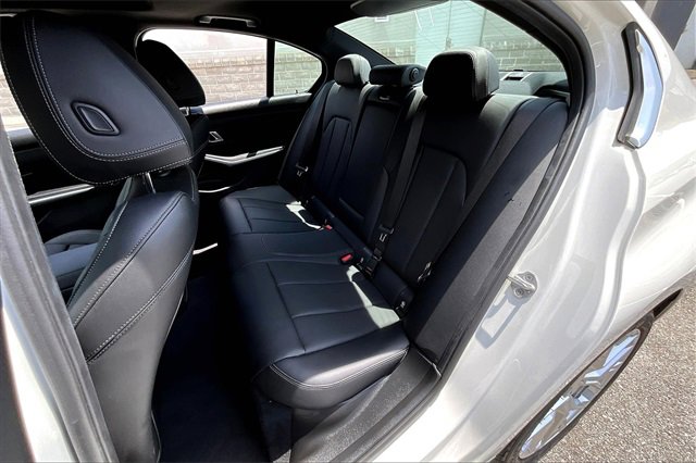 Used 2025 BMW 330i Sedan image 19
