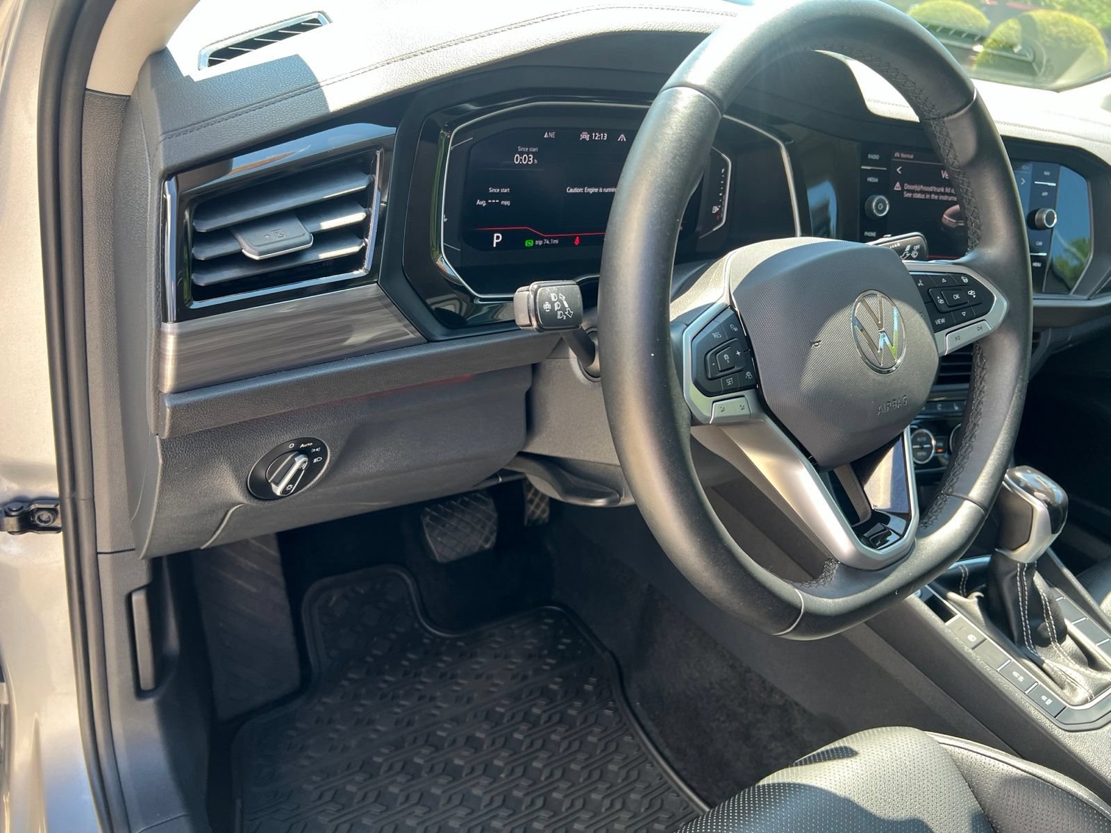 Used 2024 Volkswagen Jetta SEL FWD image 20